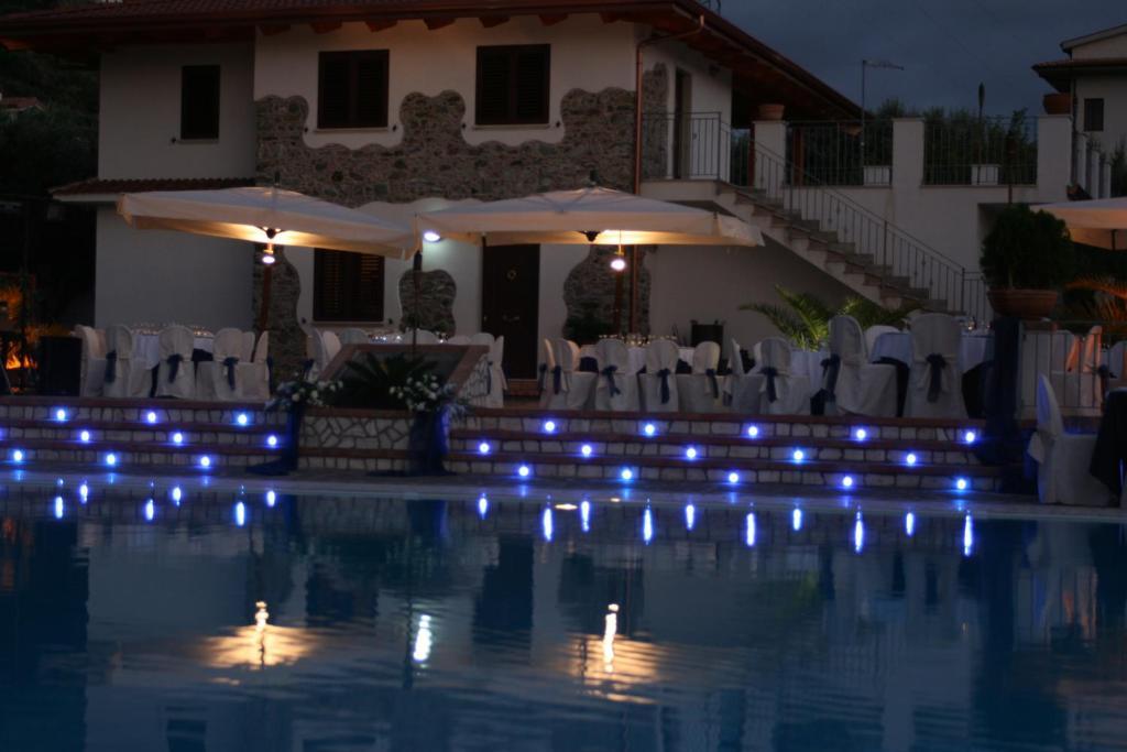 Hotel Gaudio Longobardi エクステリア 写真