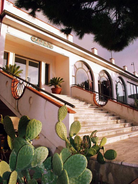 Hotel Gaudio Longobardi エクステリア 写真
